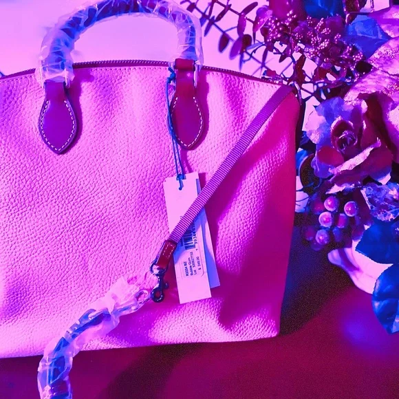 NWT Dooney & Bourke Barbie Pink Leather Bag - Picture 9 of 12